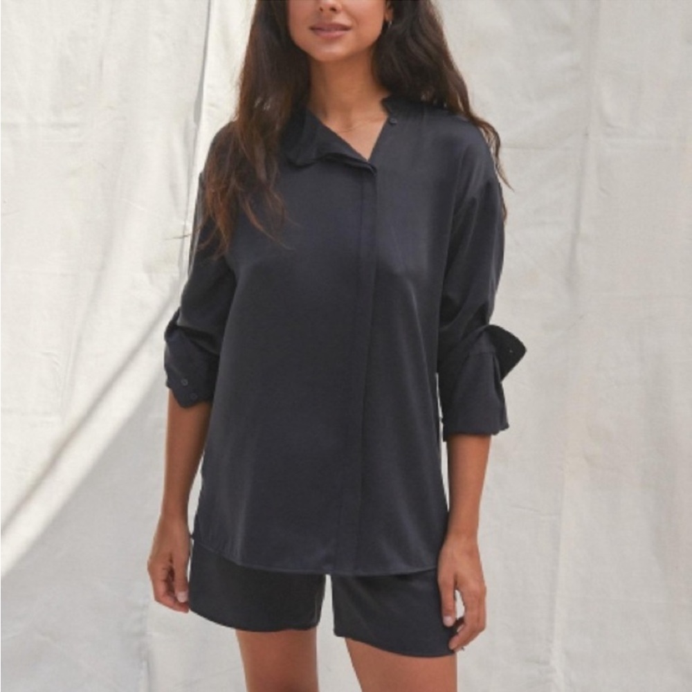 Lunya 100% silk shorts high waisted black sleep pajama Lounge small hi washable